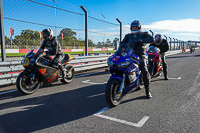 donington-no-limits-trackday;donington-park-photographs;donington-trackday-photographs;no-limits-trackdays;peter-wileman-photography;trackday-digital-images;trackday-photos